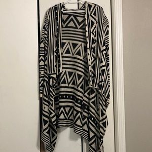 Ark & Co Patterned High-Low Cardigan